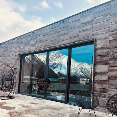 Alpine Escape Kazbegi Villa Екстериор снимка