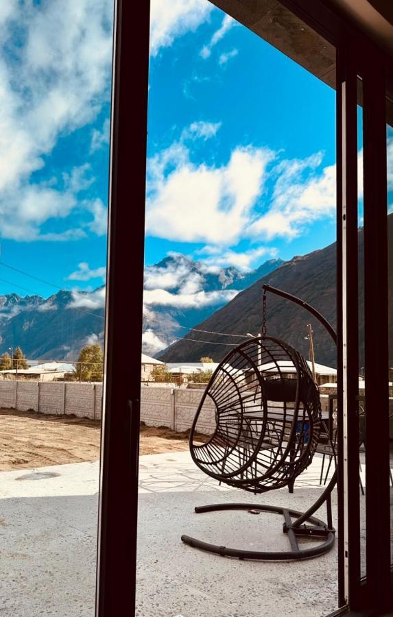Alpine Escape Kazbegi Villa Екстериор снимка